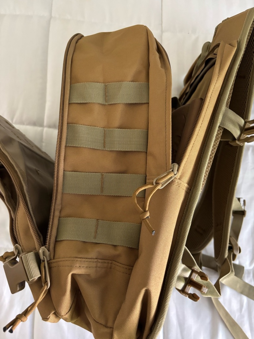 Tactical Military Style Army Brown Backpack New Without Tags - Picture 9 of 10